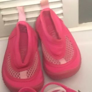 Toddler swim shoes